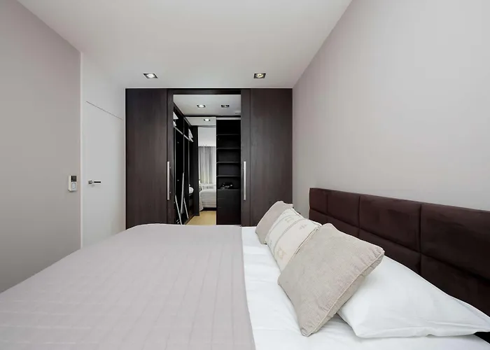 Mokotow Luxury With Parking Air Conditioning By Renters Prestige *