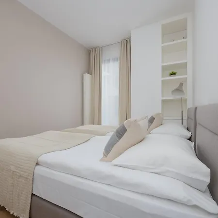 Mokotow Luxury With Parking Air Conditioning By Renters Prestige Lejlighed *