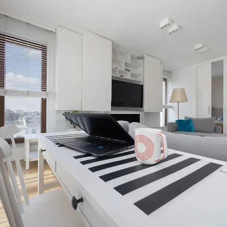 Mokotow Luxury With Parking Air Conditioning By Renters Prestige